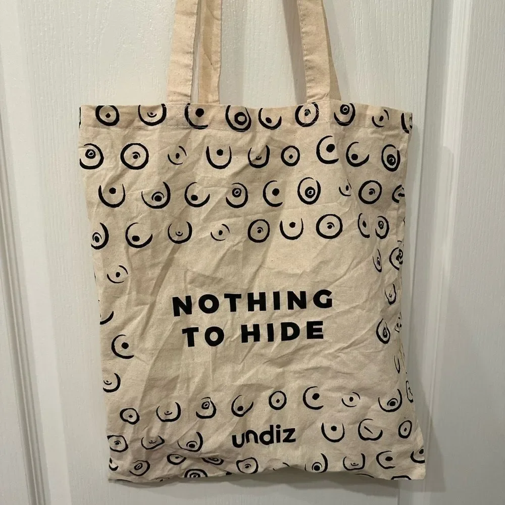 NWOT Undiz breast tote